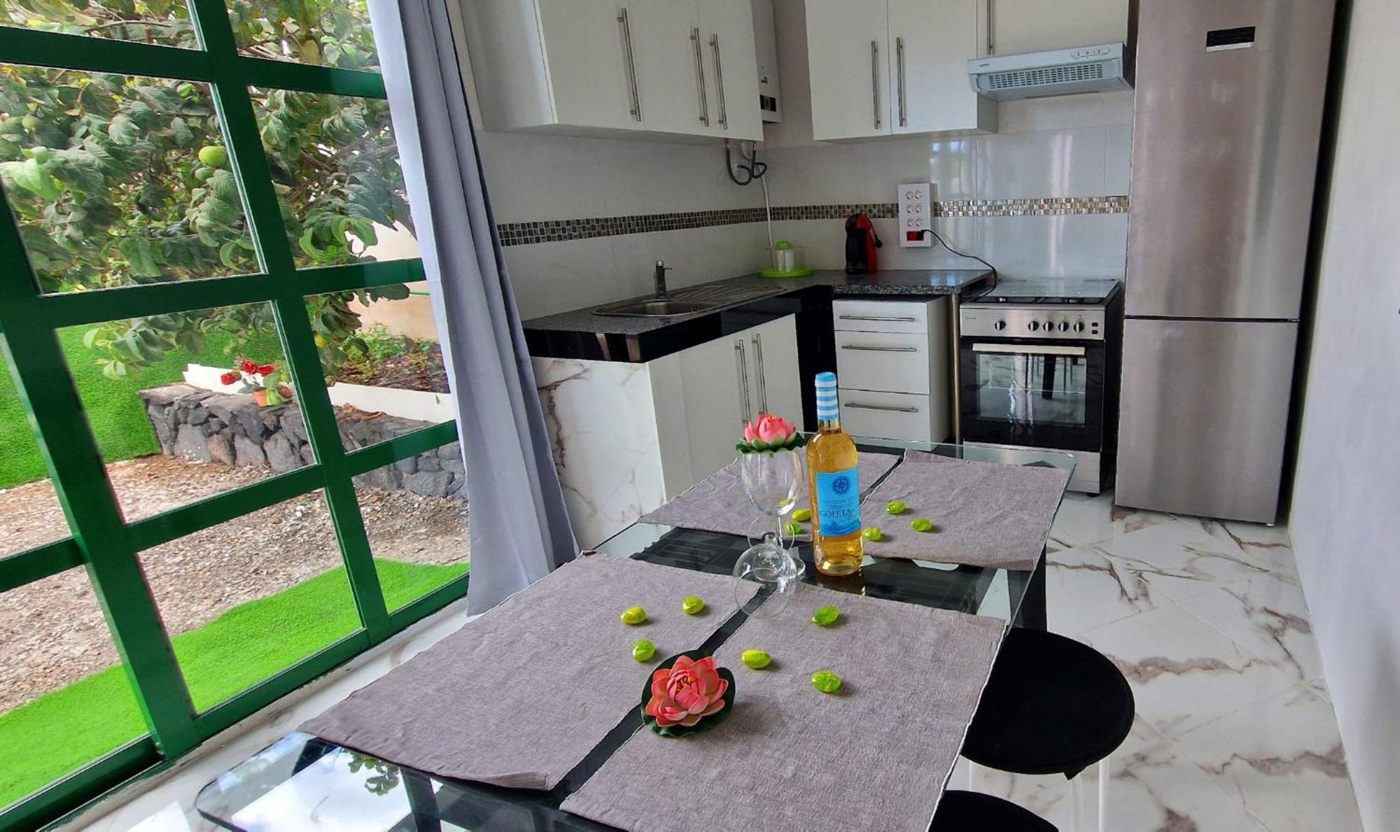 Casa Cristal Apartment อาโรนา ภายนอก รูปภาพ
