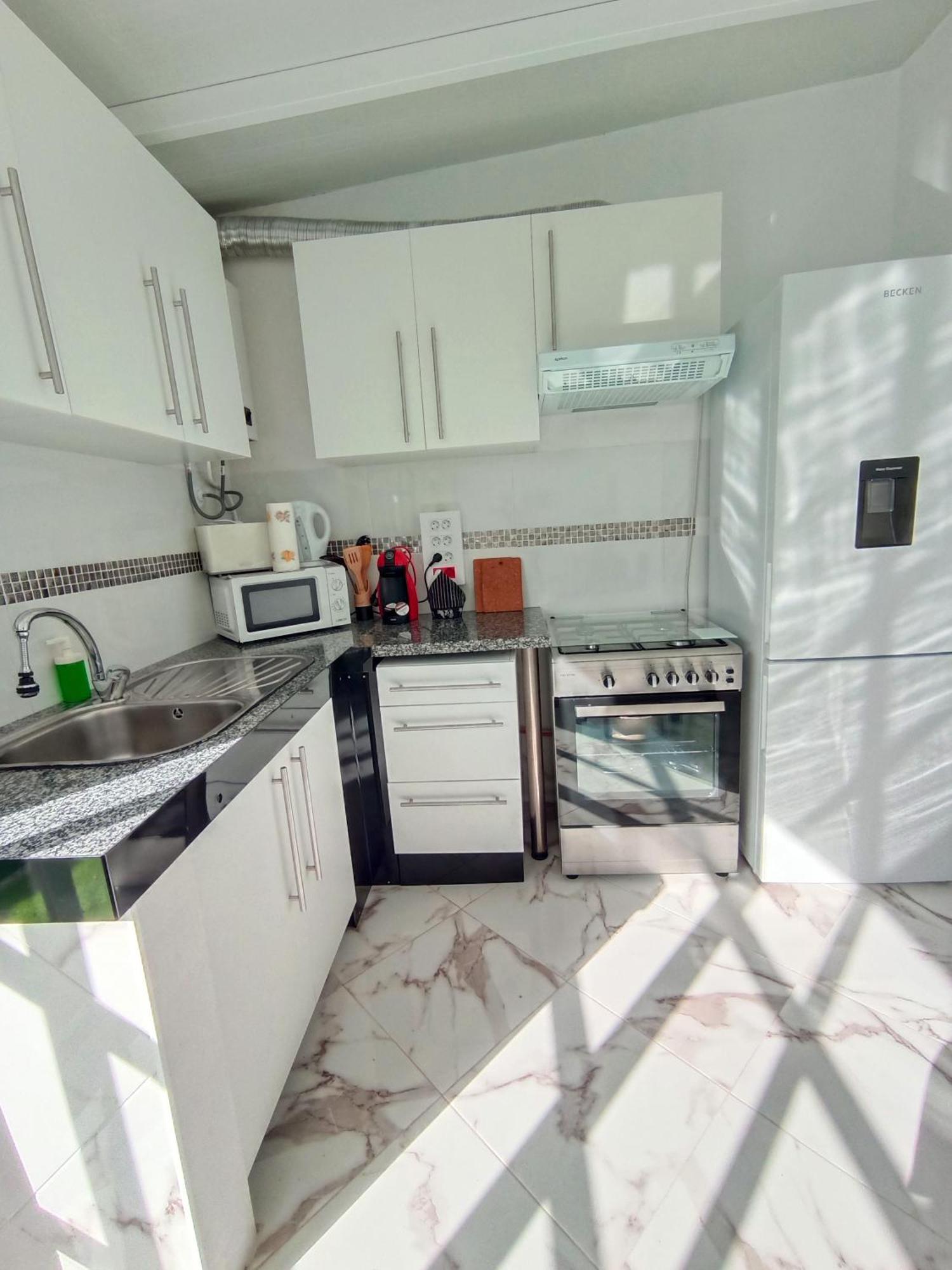 Casa Cristal Apartment อาโรนา ภายนอก รูปภาพ